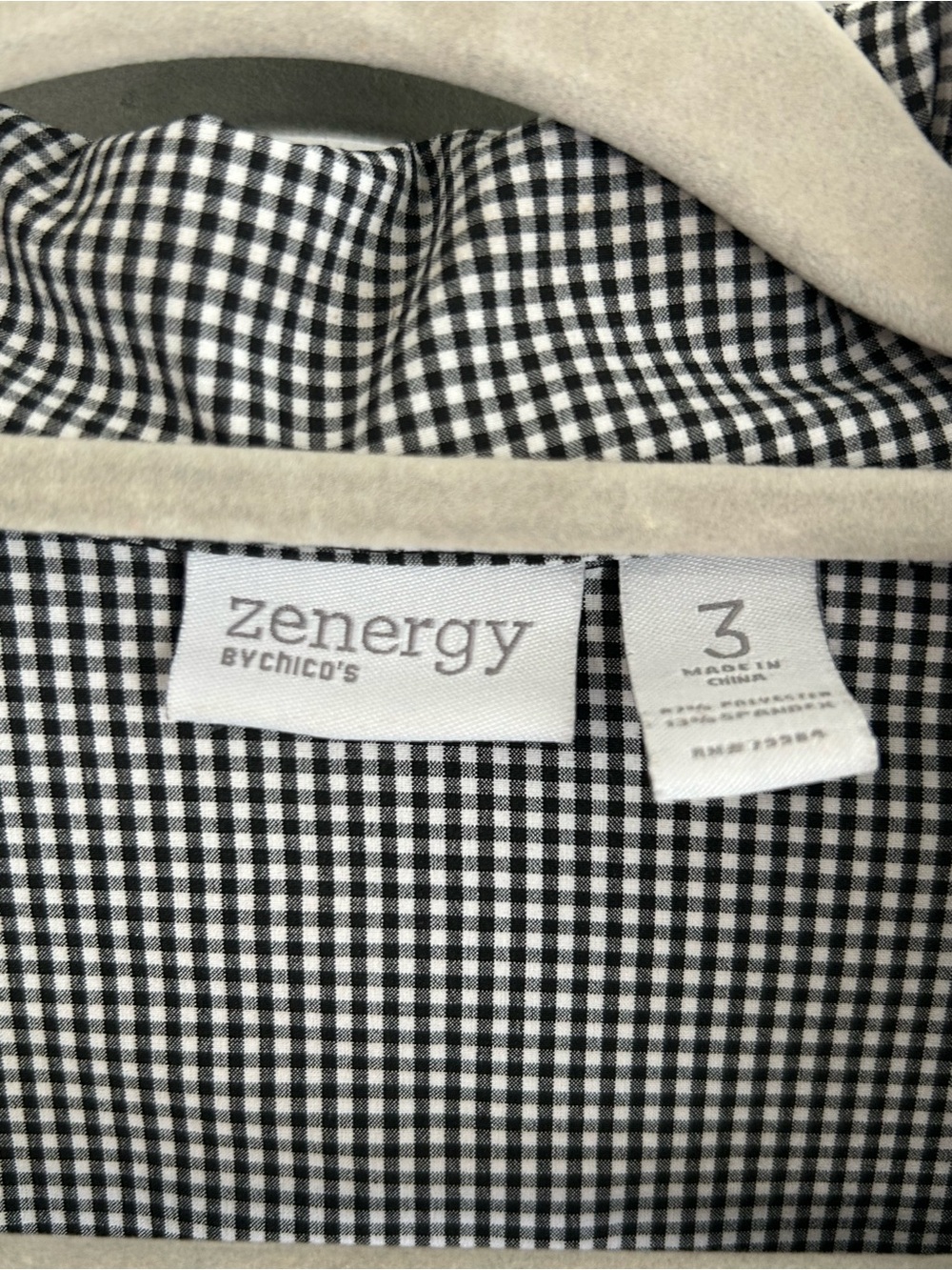Chico's Zenergy Neema Gingham Jacket-Size 3 = 16 - Picture 4 of 8